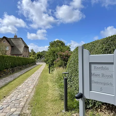 Reethues Mare Royal Holiday home
